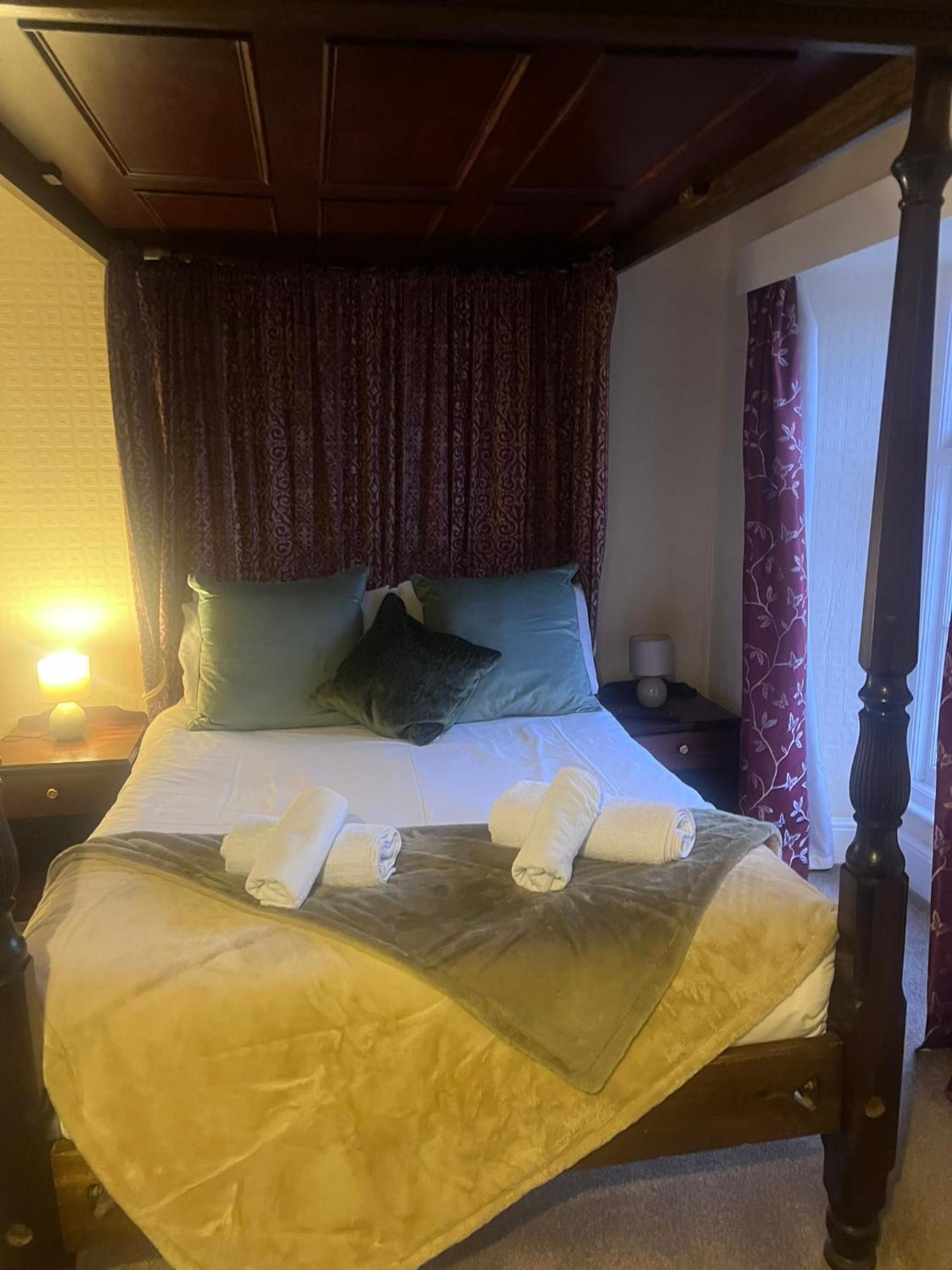 The Crown Hotel Lynton Eksteriør billede
