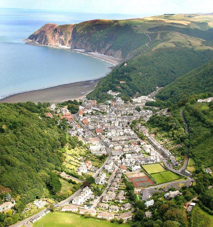 The Crown Hotel Lynton Eksteriør billede